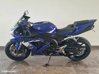 yamaha-yzf-r1