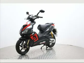 aprilia-sr50r-aprilia-50-2-stroke