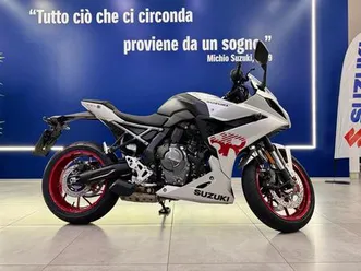 vendo-suzuki-gsx-8r-2024-25-nuova-a-brescia-codice-9315768-moto-it