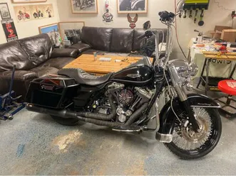 hd-road-king-cholo-bagger