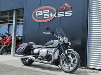 bmw-r-18-classic-719-moonstone