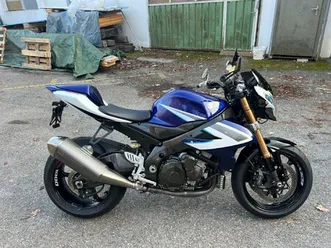 suzuki-gsx-r-1000-k5-k6