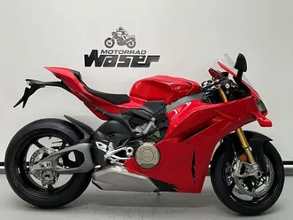 ducati panigale v4 s