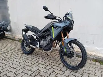 cfmoto 450 mt