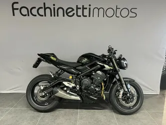 triumph-street-triple-765-rs-naked-vorfuehrfahrzeug-chf-13'990