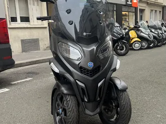 piaggio-mp3-530-hpe-exclusive-abs-asr-noir-mat-tres-bon-etat-garantie-48-mois-crit'air-1