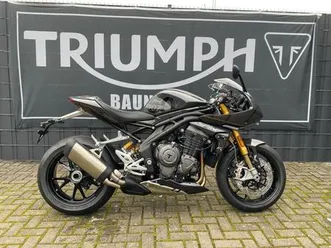 triumph speed triple 1200 rr james bond edition 007