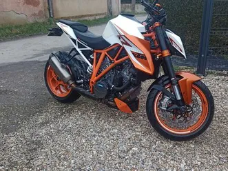 ktm-1290-super-duke-r-se