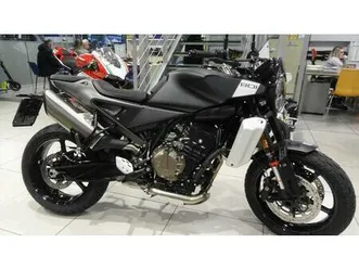 vendo husqvarna svartpilen 801 (2024 - 25) nuova a nichelino (codice 9627584) - moto.it