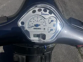 vespa gt 200 200 cm3, 2003 god.