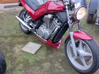 suzuki-vx-800
