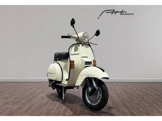 vespa-px-200-e