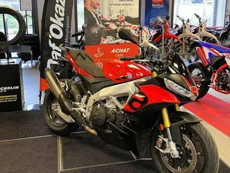 aprilia-tuono-v4-1100-2024
