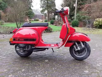 vespa-px-200-e