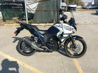 2022-kawasaki-versys-r-x-300-abs