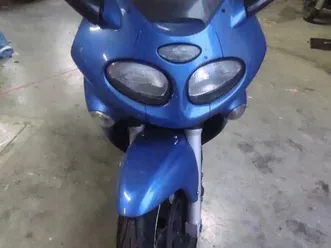 vendo-triumph-sprint-955-st-usata-a-verona-codice-9631020-moto-it