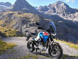 motoguzzi stelvio 1100 duecento tributo