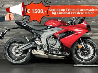 triumph daytona 660 carnival red rood