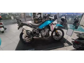 cfmoto 450 mt parafango alto