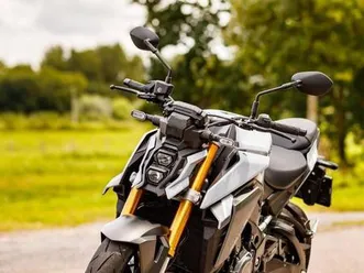 vendo-suzuki-gsx-s1000-2021-25-usata-a-grontardo-codice-9633536-moto-it