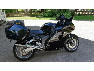 1100-xx-super-blackbird