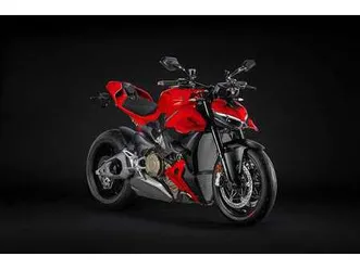 v4 (3g) in erwartung