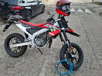 aprilia-sx-50-factory-annee-2020-etat-impeccable