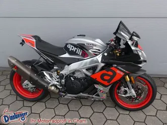 aprilia-rsv4-akra-carbon-teile-zubehor