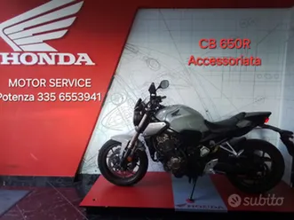 honda cb 650r - km 25883 - anno 2021 accessoriata