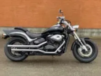 suzuki-vz-800-intruder