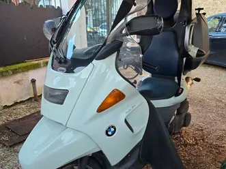vend-scooter-bmw-c1