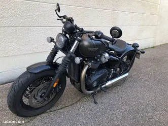 triumph-bonneville-bobber-1200