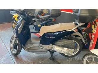 aprilia-scarabeo-200-2010