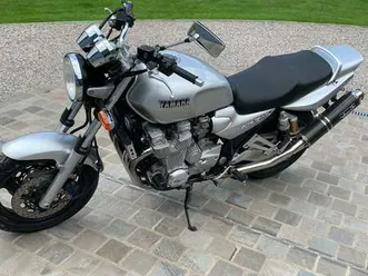 yamaha-xjr-1300