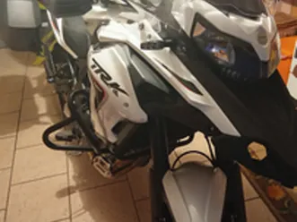 benelli trk 502