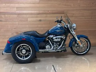 2021-harley-davidson-freewheeler-r