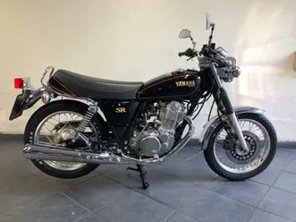 yamaha sr 400 naked nero
