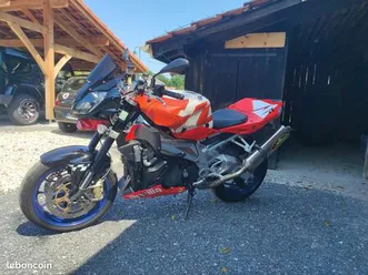 aprilia-1000-tuono