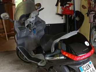 motorroller-piaggio-x-8