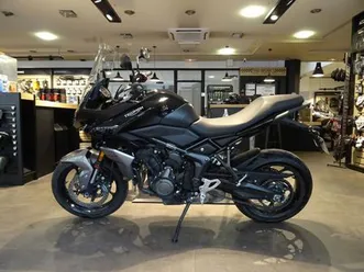 triumph-tiger-sport-660-2024-660-cm3-moto-trail-4-200-km-noir-06000-nice