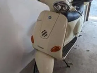 piaggio vespa 125 et4 - 1998