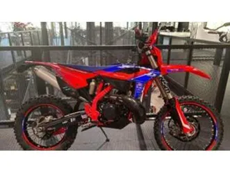 rr 250 2t enduro racing (2023)