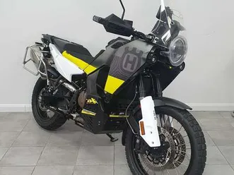 2022-husqvarna-norden-901-3465-miles-low-suspension-loaded-with-extras