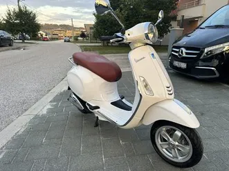 vespa-primavera-50-2t-2014-god
