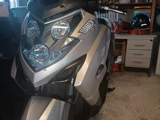 vends-maxi-scooter-kymco-my-raod-700-i