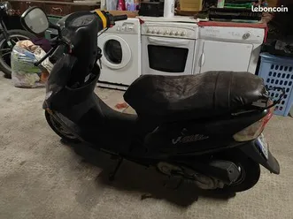 scooter-peugeot-v-clic