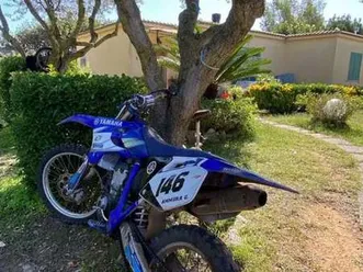 yamaha-yz-250-cross-blu-azzurro