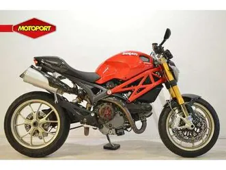 ducati monster 1100 s rood