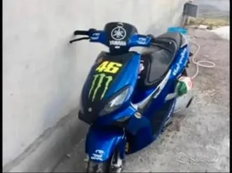 yamaha-maxster-mbk-thunder-150