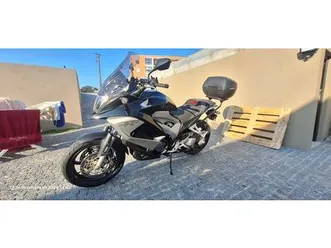 honda 800 crossrunner ferreiros e gondizalves